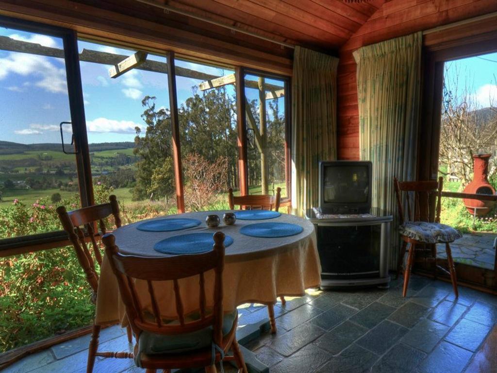 Вілла Plovers Ridge Country Retreat Lilydale Номер фото